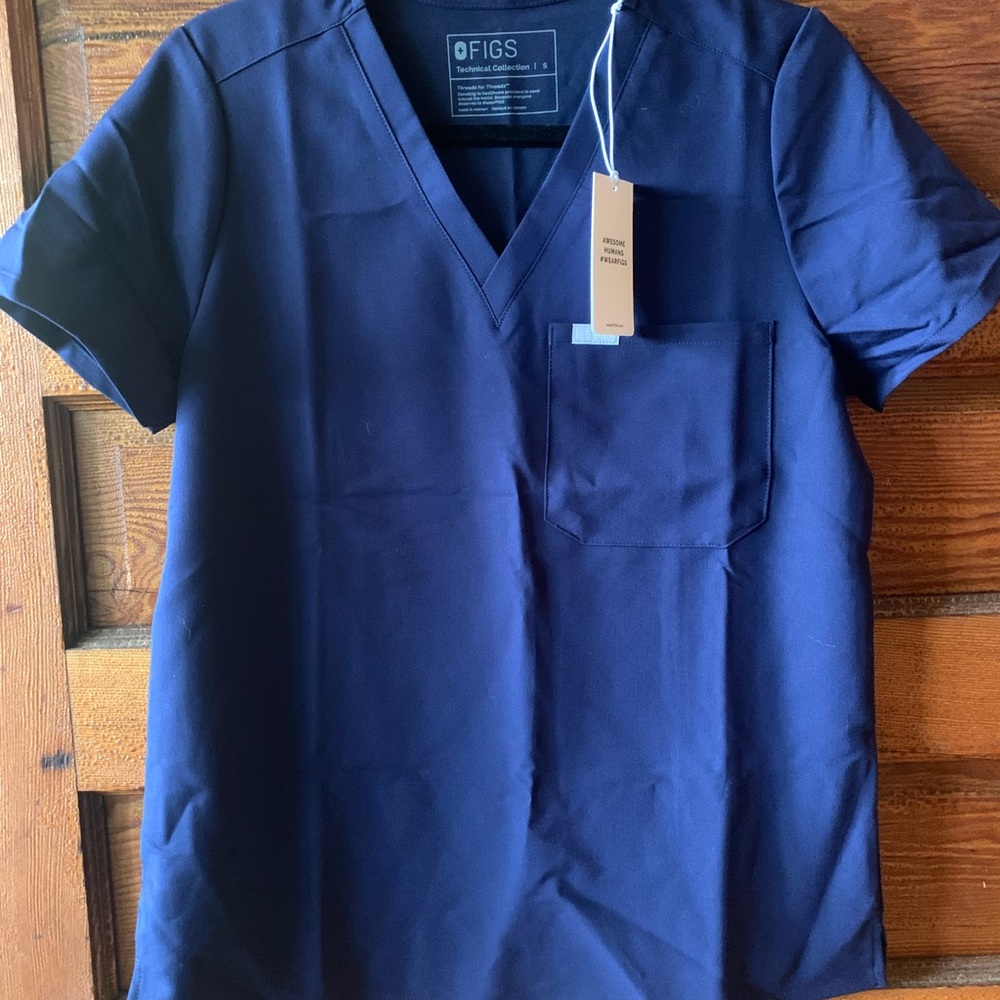 Figs navy blue matching scrub set